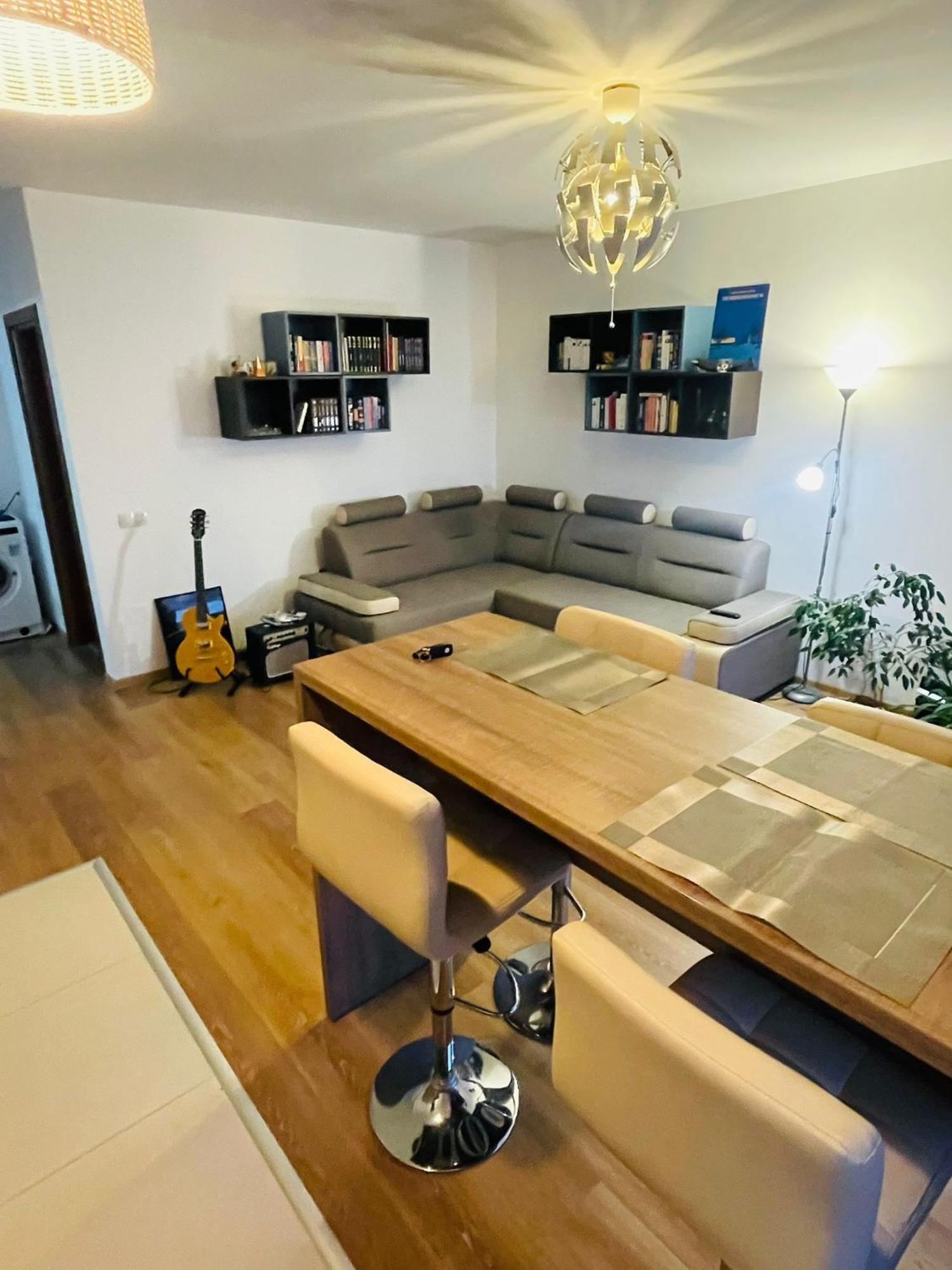 Cozy Apartment With Free Parking 클루지나포카 외부 사진