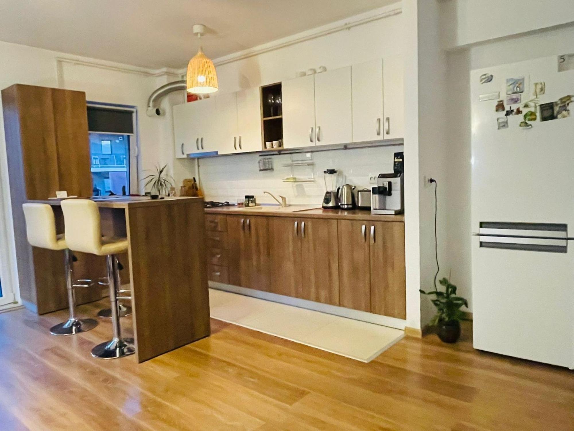 Cozy Apartment With Free Parking 클루지나포카 외부 사진