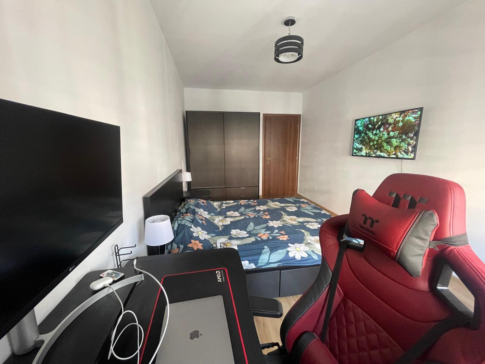 Cozy Apartment With Free Parking 클루지나포카 외부 사진
